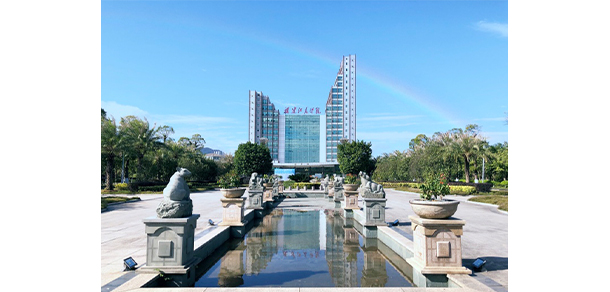 福建江夏學(xué)院 - 最美大學(xué)