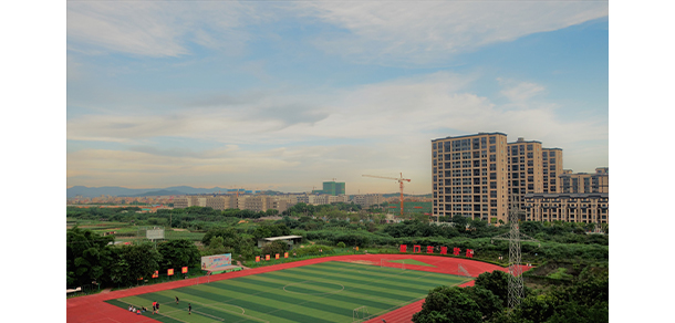 廈門東海職業(yè)技術(shù)學(xué)院 - 最美大學(xué)