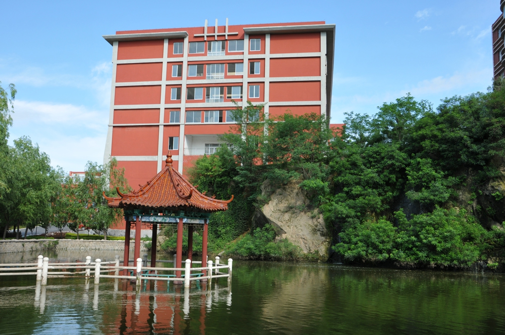 青島濱海學(xué)院 早安青春