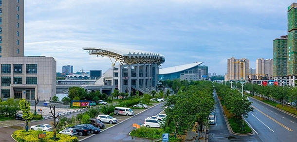 汝州職業(yè)技術(shù)學(xué)院 - 最美院校