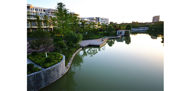 安康學(xué)院 - 最美大學(xué)