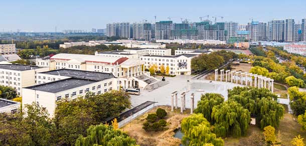 河北東方學(xué)院 - 最美院校